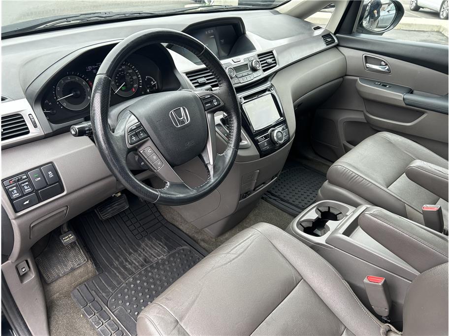 2017 Honda Odyssey EX-L - Photo 17