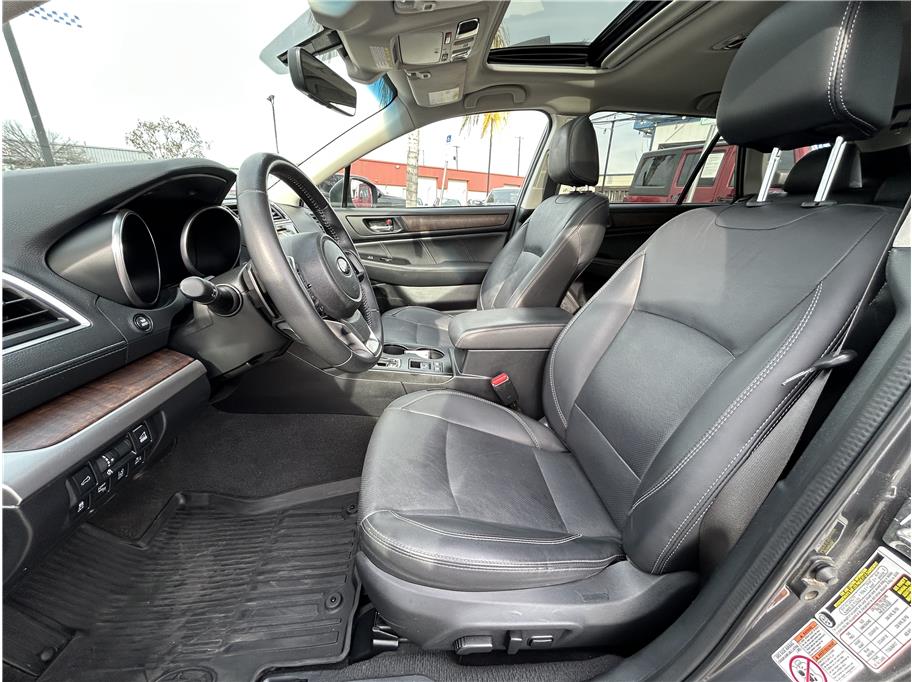 2019 Subaru Outback Limited - Photo 12