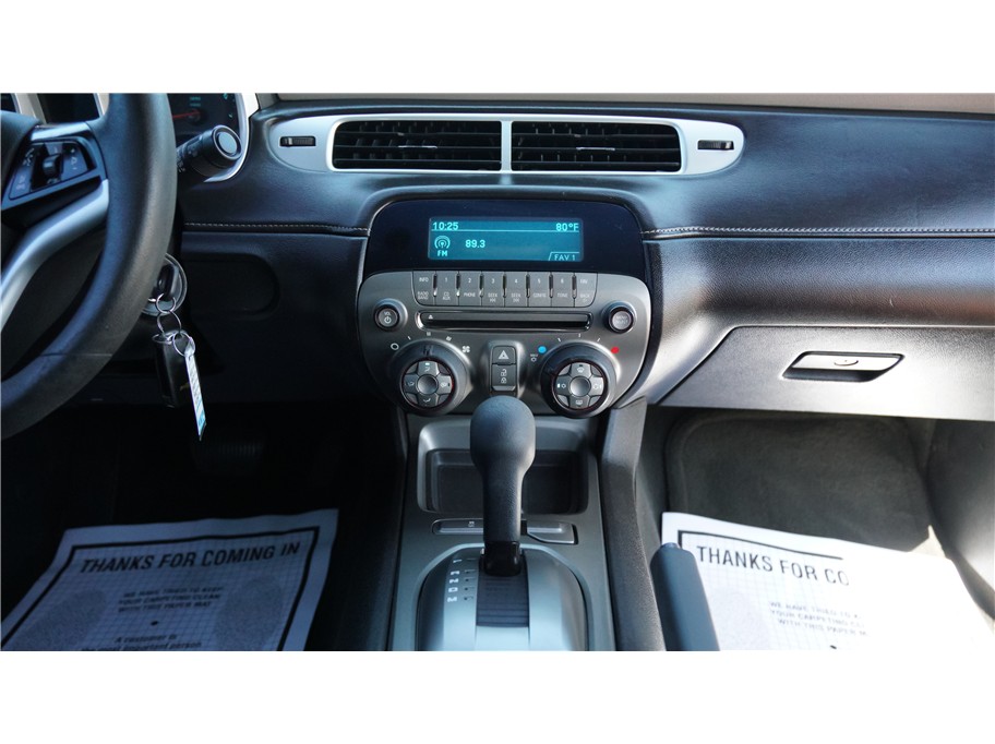 2015 Chevrolet Camaro 2LS - Photo 16