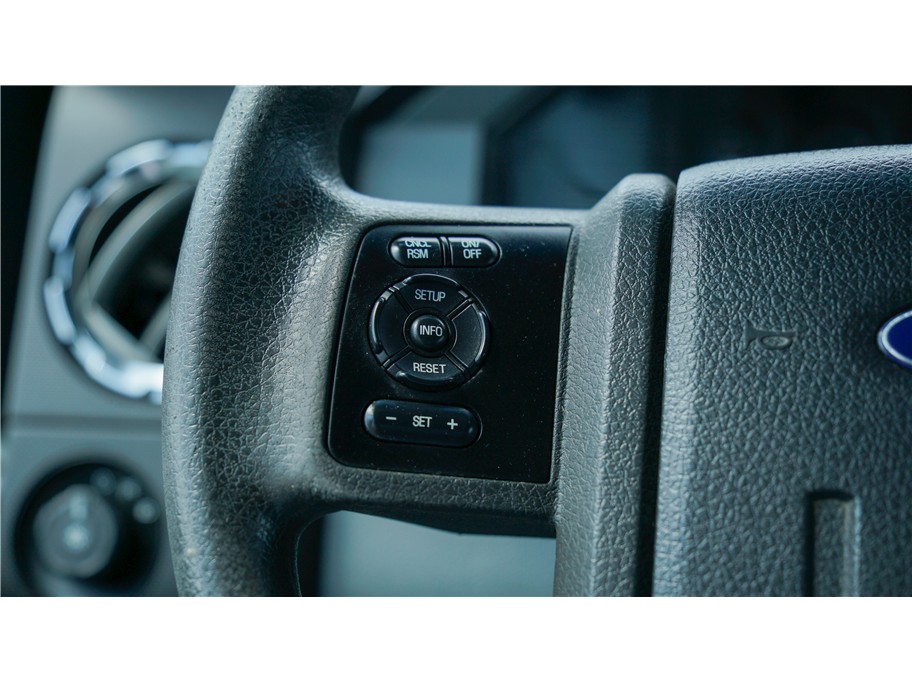 2011 Ford F-350 Super Duty XLT - Photo 25