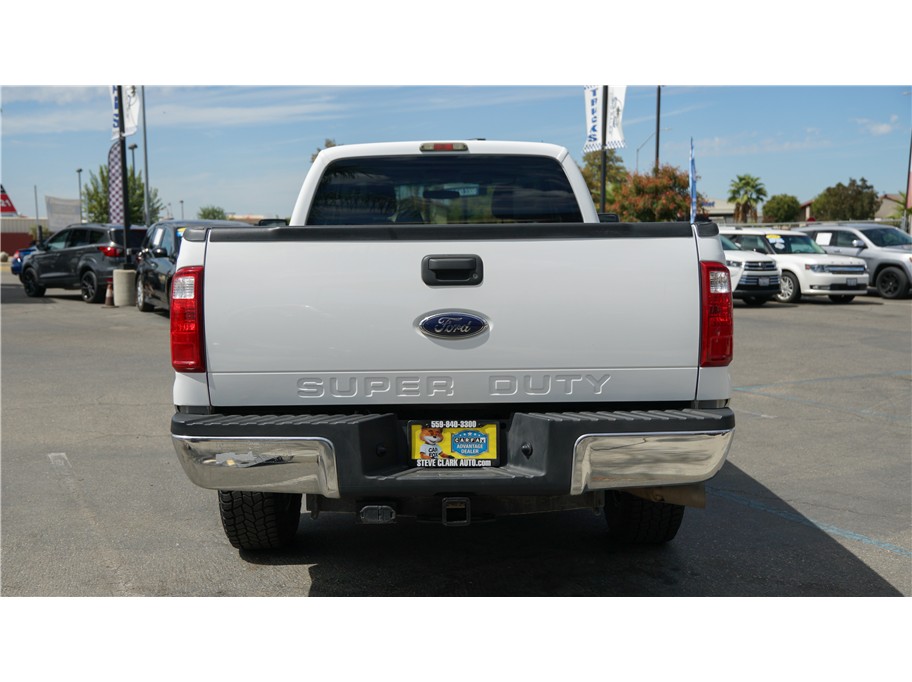 2011 Ford F-350 Super Duty XLT - Photo 6