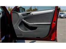 Vehicle Thumb #21