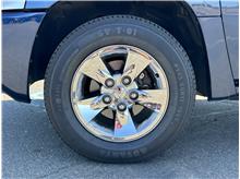 Vehicle Thumb #28