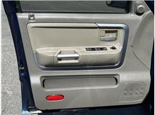 Vehicle Thumb #9