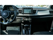 Vehicle Thumb #22