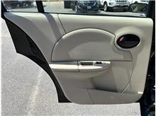 Vehicle Thumb #19