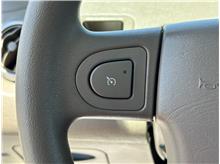 Vehicle Thumb #25