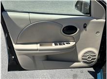 Vehicle Thumb #9