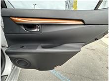 Vehicle Thumb #15