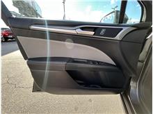 Vehicle Thumb #7