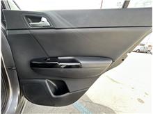 Vehicle Thumb #15