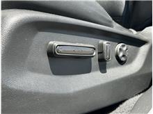 Vehicle Thumb #10