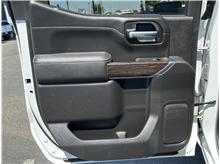Vehicle Thumb #20