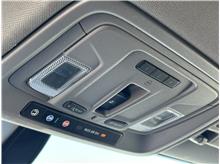 Vehicle Thumb #32