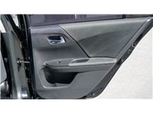 Vehicle Thumb #14