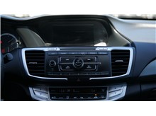 Vehicle Thumb #19