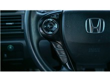 Vehicle Thumb #22