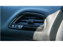 Vehicle Thumb #21