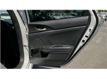 Vehicle Thumb #17