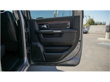 Vehicle Thumb #14