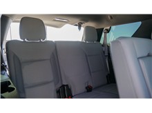 Vehicle Thumb #18