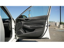 Vehicle Thumb #17