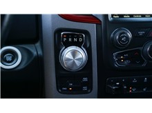 Vehicle Thumb #23