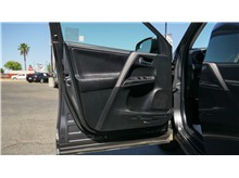 Vehicle Thumb #9