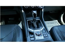 Vehicle Thumb #26