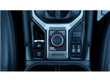 Vehicle Thumb #27