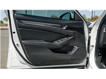 Vehicle Thumb #11