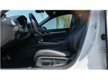 Vehicle Thumb #12