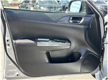Vehicle Thumb #9