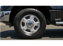 Vehicle Thumb #9