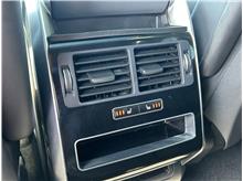 Vehicle Thumb #26