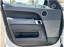 Vehicle Thumb #9