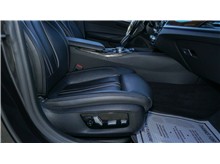 Vehicle Thumb #22