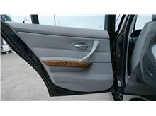 Vehicle Thumb #15