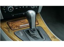 Vehicle Thumb #28
