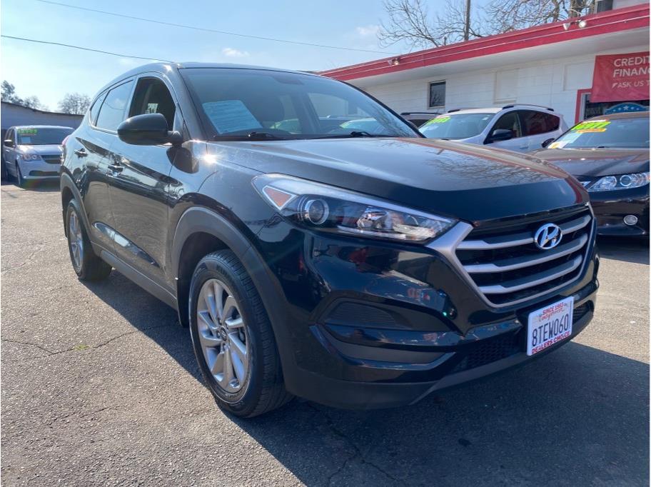 2017 Hyundai Tucson from Dealers Choice