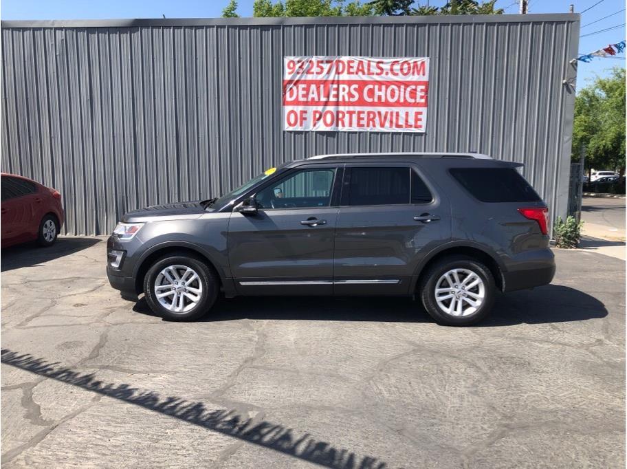 2017 Ford Explorer from Dealers Choice IV