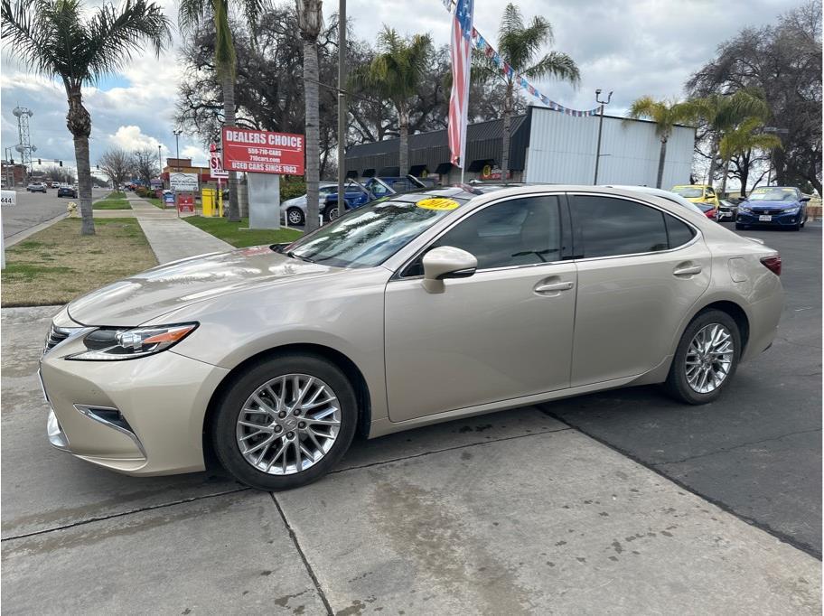 2018 Lexus ES from Dealers Choice V