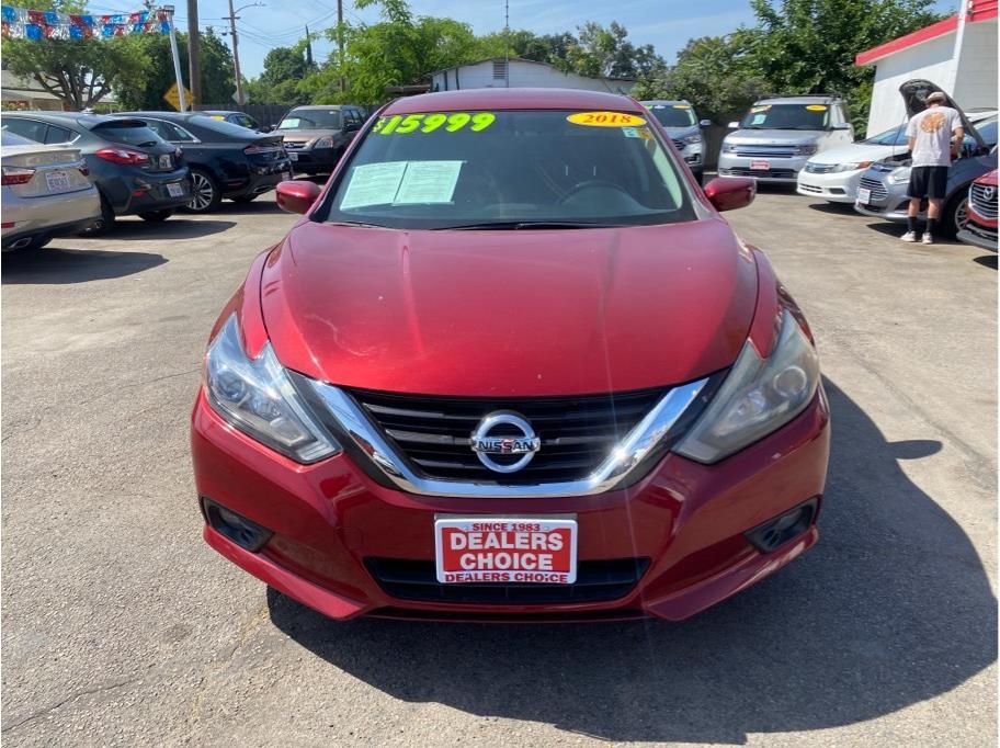 2018 Nissan Altima from Dealers Choice