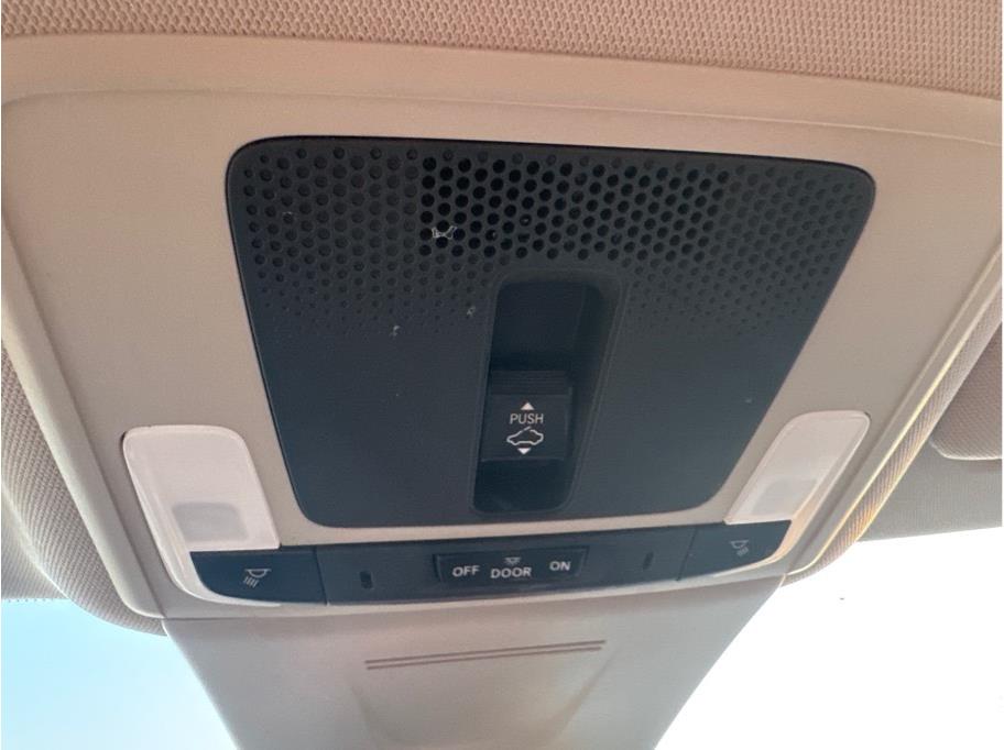 2022 Honda Civic EX - Photo 22