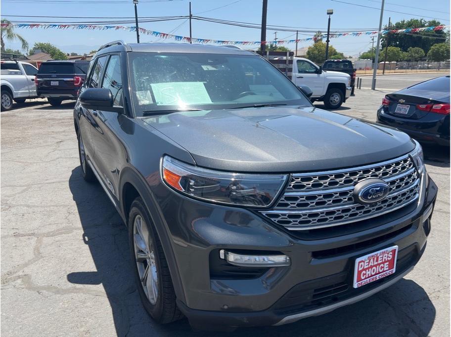 2020 Ford Explorer