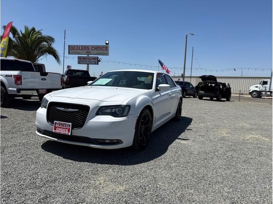 2019 Chrysler 300