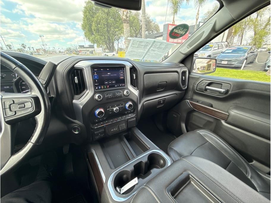2019 GMC Sierra 1500 SLT - Photo 11