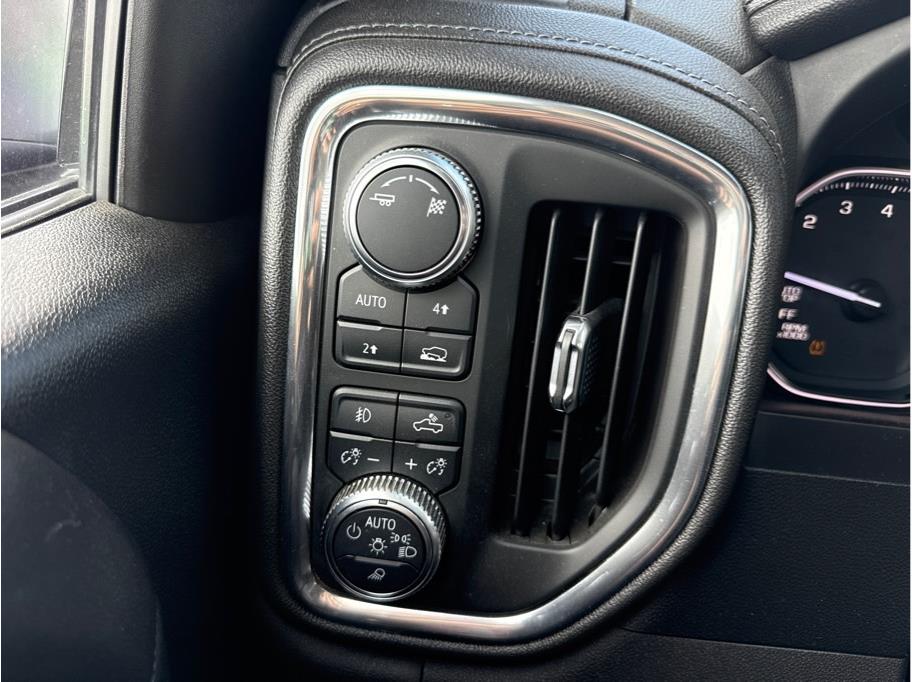 2019 GMC Sierra 1500 SLT - Photo 12