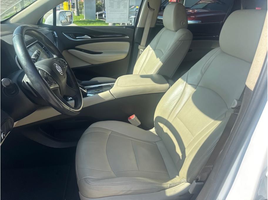 2020 Buick Enclave Essence - Photo 15