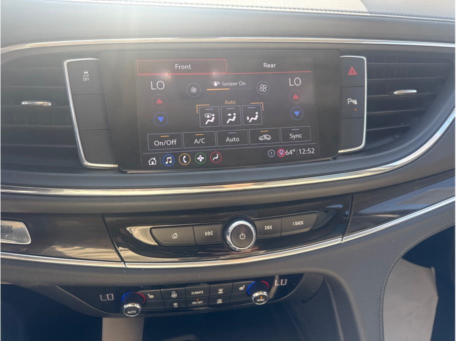 2020 Buick Enclave Essence - Photo 16